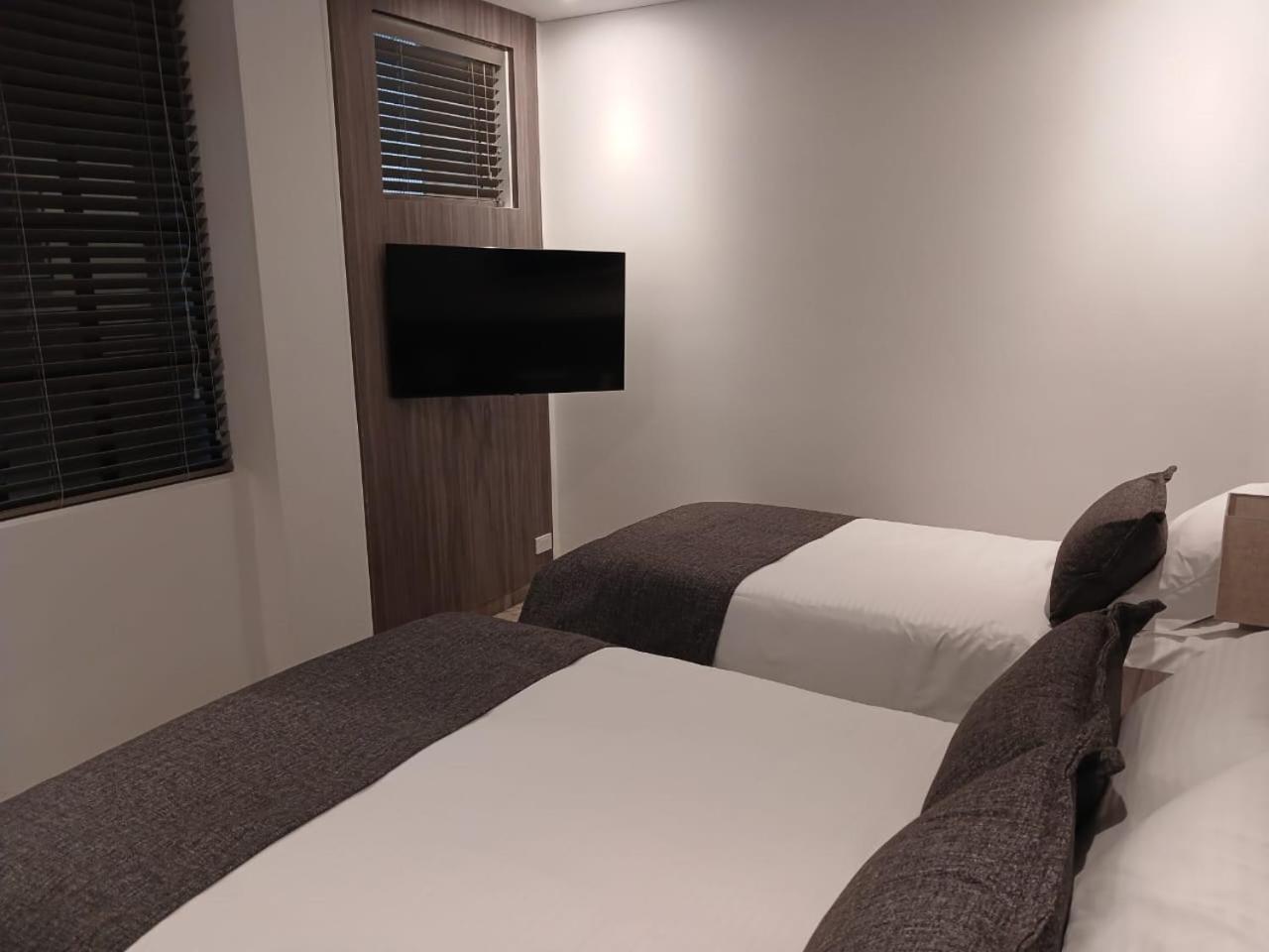 Hotel Santino Jenesano エクステリア 写真
