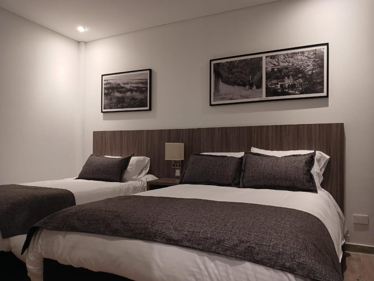 Hotel Santino Jenesano エクステリア 写真